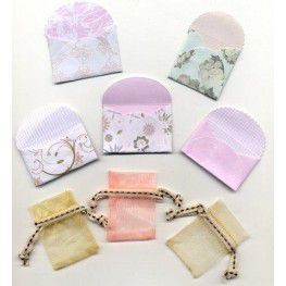 5 Mini Envelopes & 3 Mini Organza Bags - Love