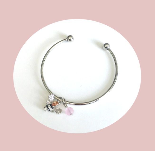 Bracelet with Bee and pink Bead - Handmade